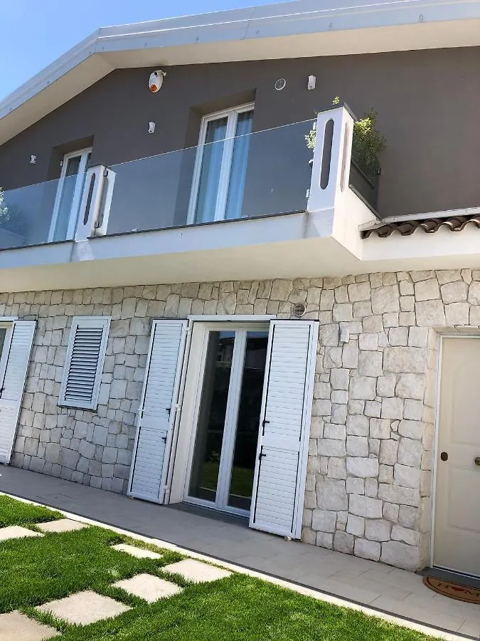 Holiday home Casa Vacanze La Conca San Giovanni La Punta